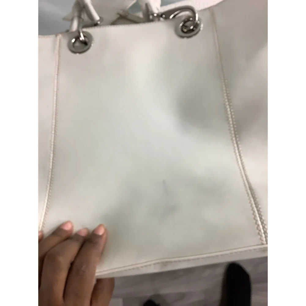 Wilsons Leather White Tote Bag Silver Grommet Leopard Print Lining Large Handbag